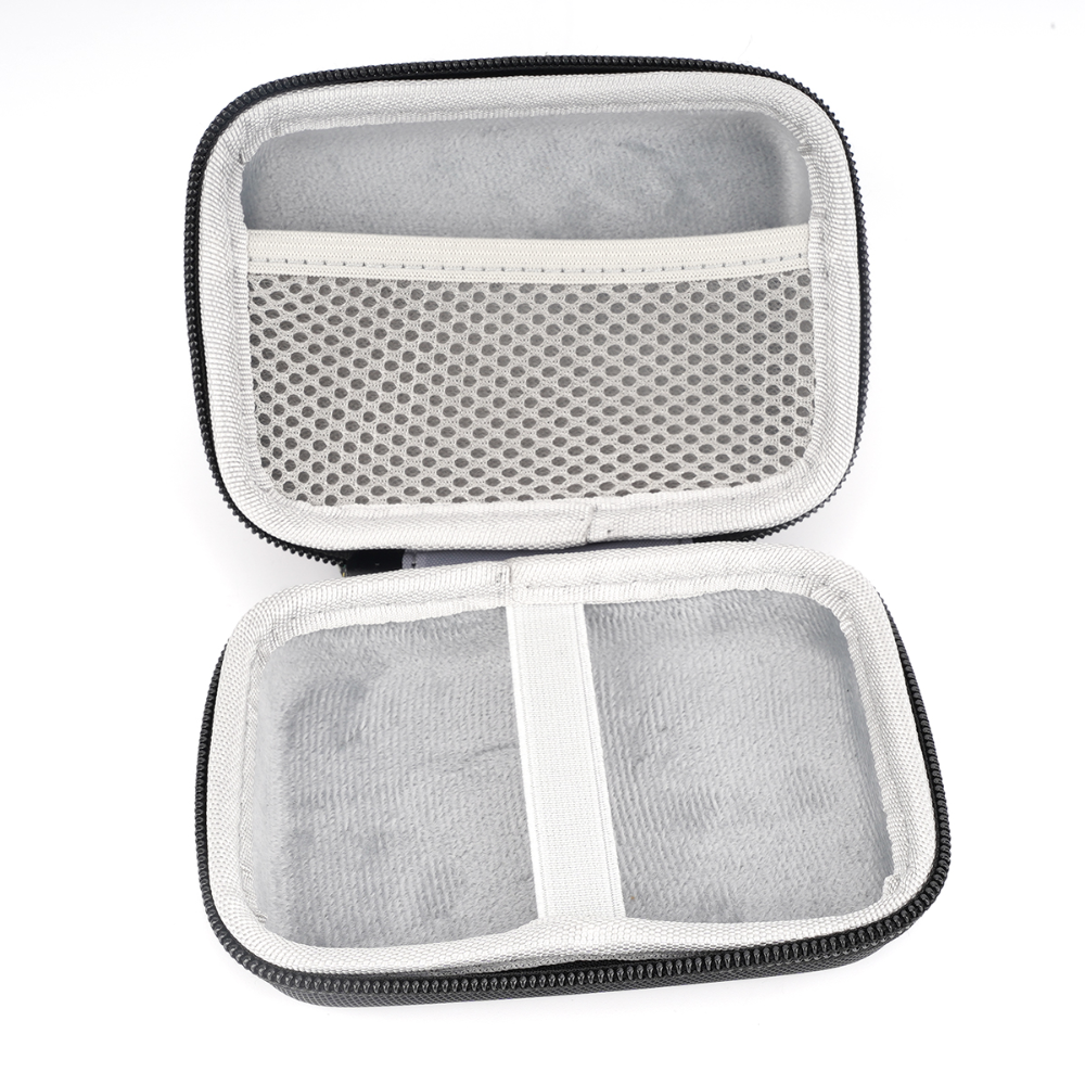 Gray mesh with a separator case with two compartments on a white background